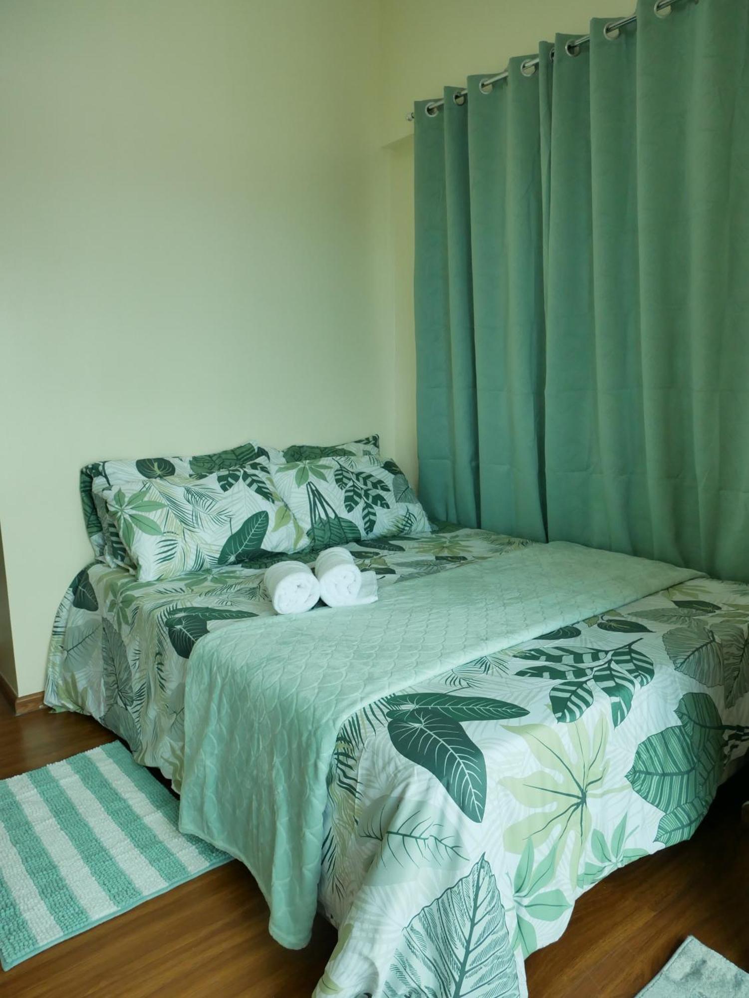 Skyview 2br La Suitez 4307 Makati Apartment Manila
