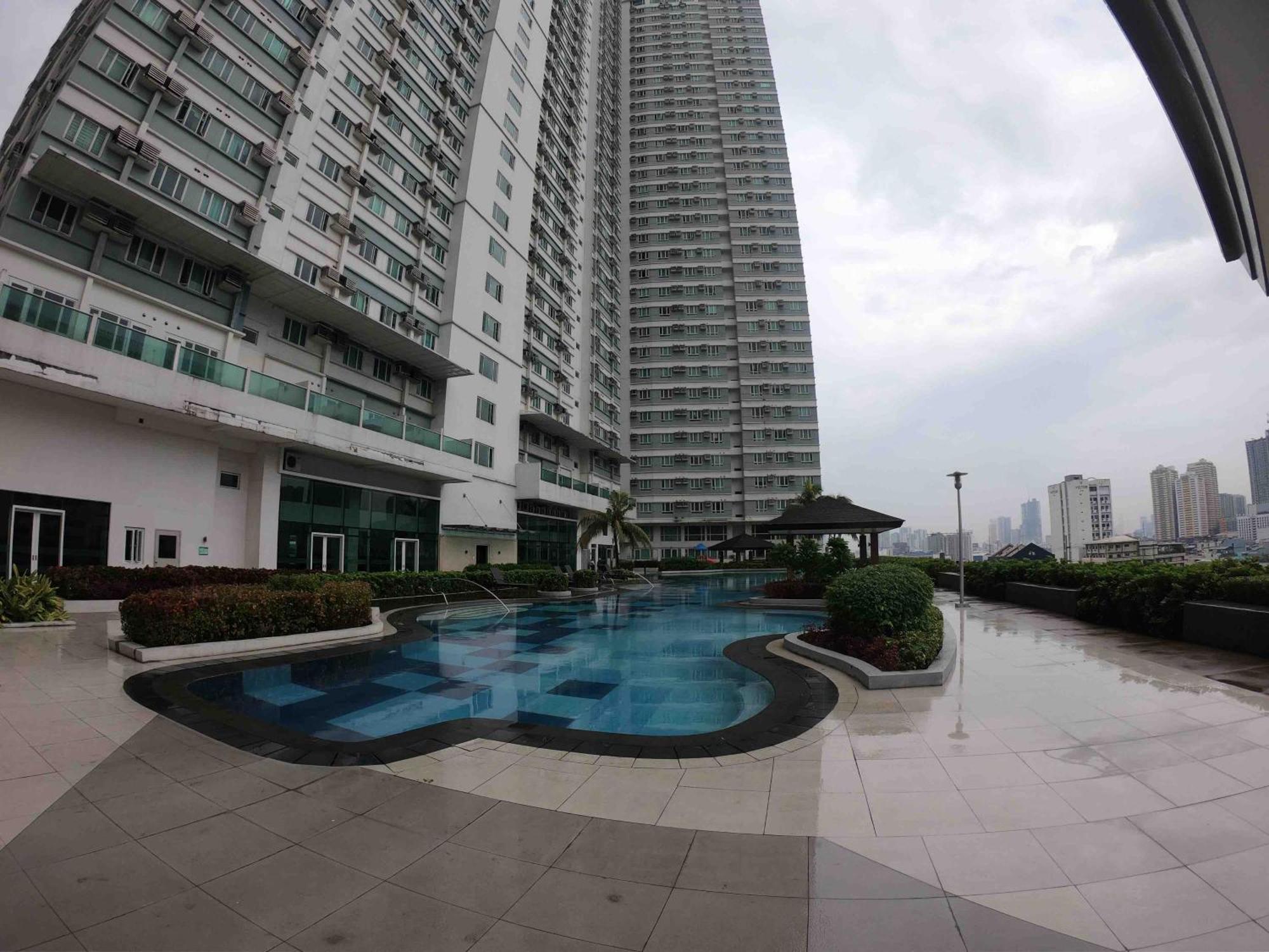 Apartment Skyview 2br La Suitez 4307 Makati