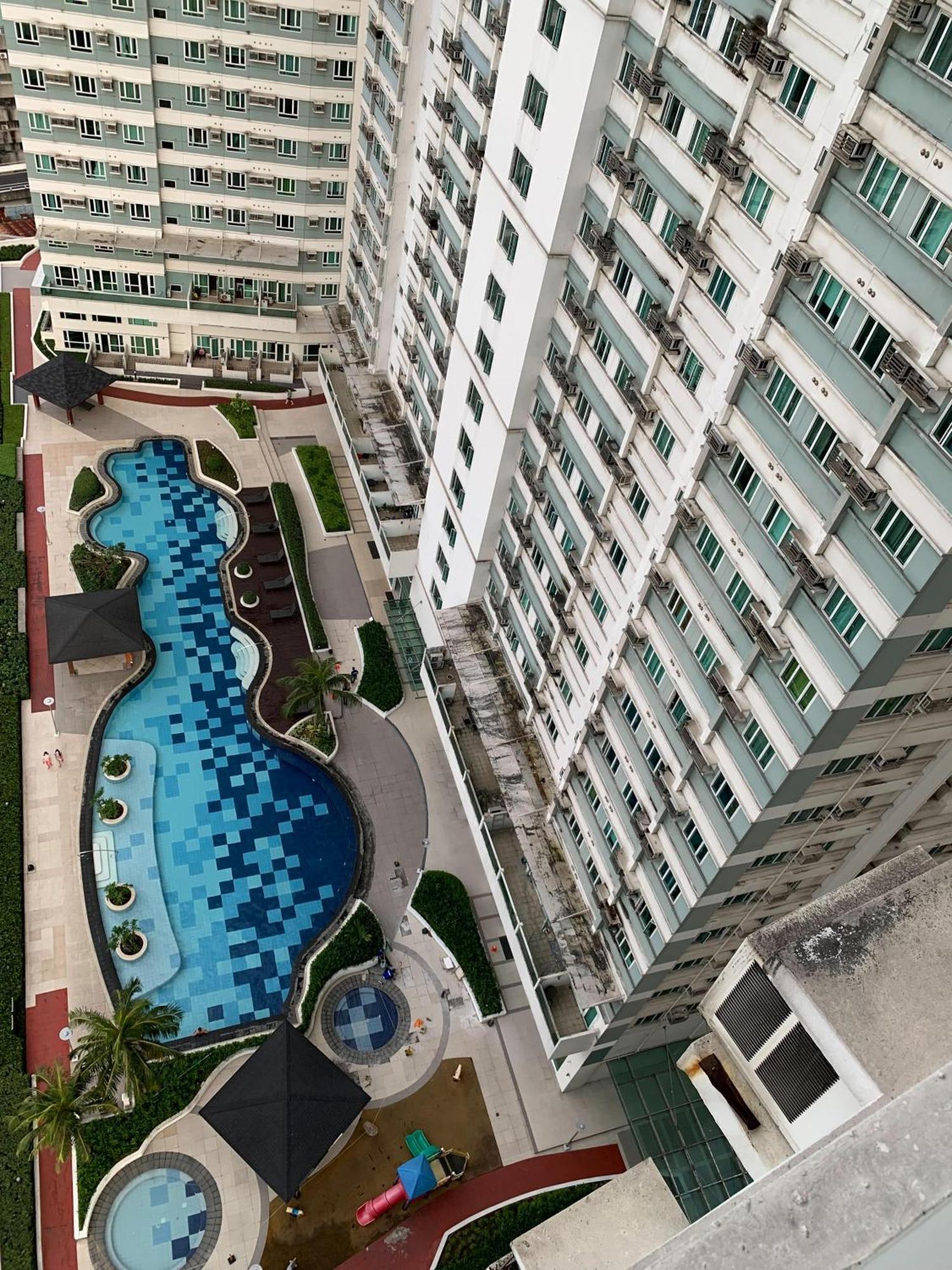 Skyview 2br La Suitez 4307 Makati *